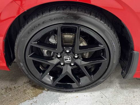 Used 2025 Honda Civic Sport image 10