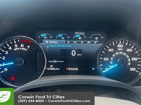 Used 2018 Ford F150 Platinum w/ Equipment Group 701A Luxury AWD/4WD image 3