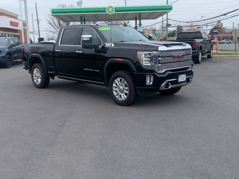 Used 2022 GMC Sierra 2500 Denali w/ Denali Ultimate Package AWD/4WD image 2