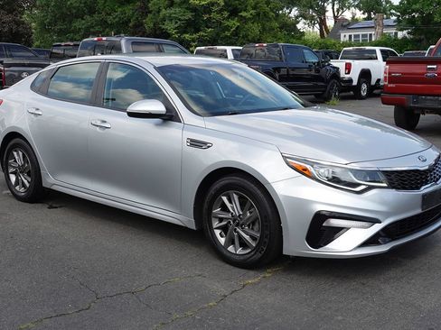 Used 2019 Kia Optima LX FWD image 4