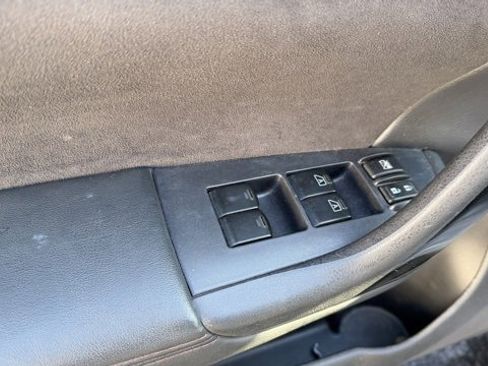 Used 2010 Nissan Maxima 3.5 S image 11