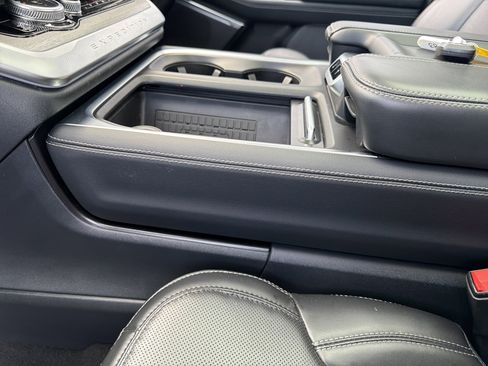 Used 2025 Ford Expedition Max Platinum image 80