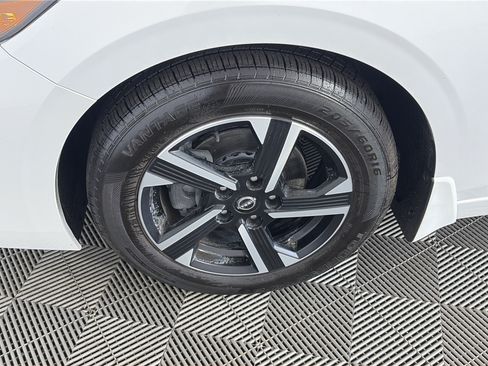 Certified 2024 Nissan Sentra SV w/ All-Weather Package FWD image 13