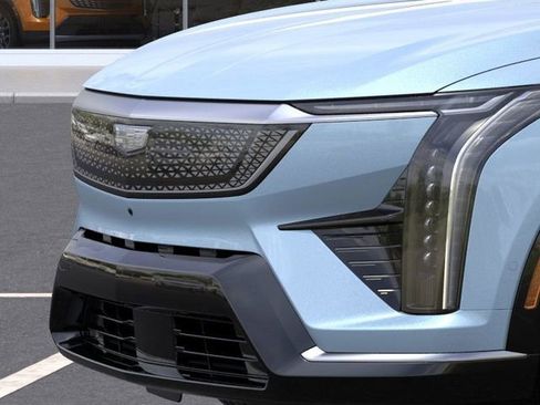 New 2025 Cadillac Optiq Sport 1 w/ LPO, Floor Liner Package AWD/4WD image 13
