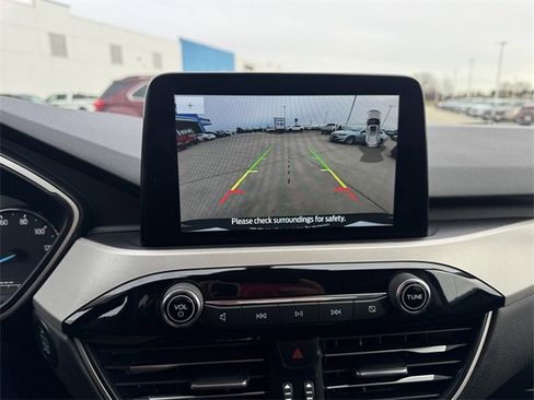 Used 2021 Ford Escape SEL image 26