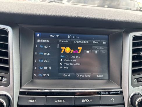 Used 2018 Hyundai Tucson SEL image 23