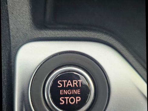 Used 2024 Nissan Sentra SV image 25