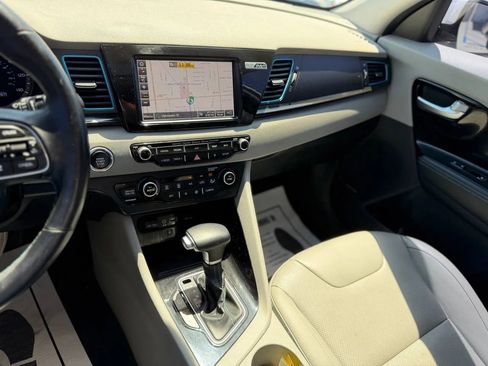 Used 2019 Kia Niro EX Premium w/ Sunroof Package FWD image 56