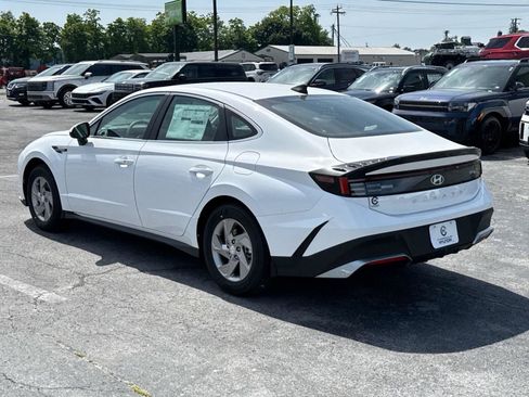 New 2026 Hyundai Sonata SE FWD image 14