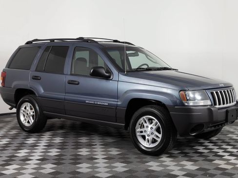 Used 2004 Jeep Grand Cherokee Laredo w/ Convenience Group AWD/4WD image 10