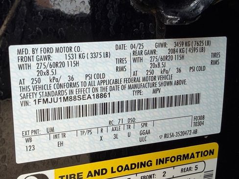 Used 2025 Ford Expedition Platinum AWD/4WD image 42