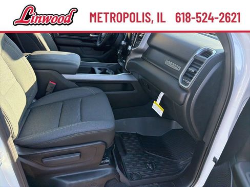 New 2026 RAM 1500 Big Horn AWD/4WD image 8