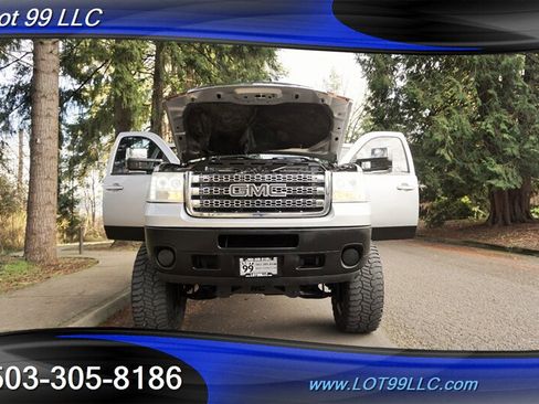 Used 2014 GMC Sierra 2500 SLT w/ SLT Convenience Package AWD/4WD image 26