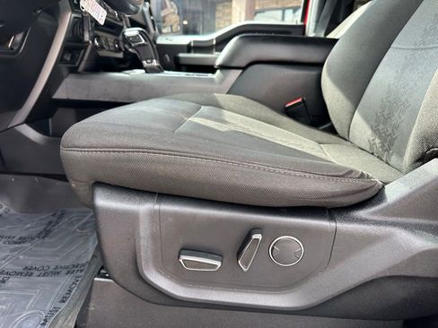 Used 2018 Ford F150 XLT w/ Equipment Group 302A Luxury AWD/4WD image 12