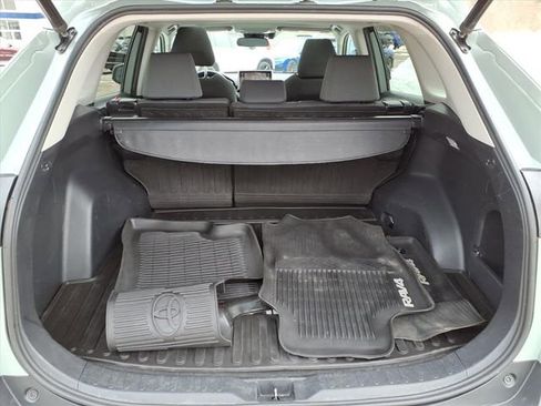 Used 2020 Toyota RAV4 XLE w/ Convenience Package image 8