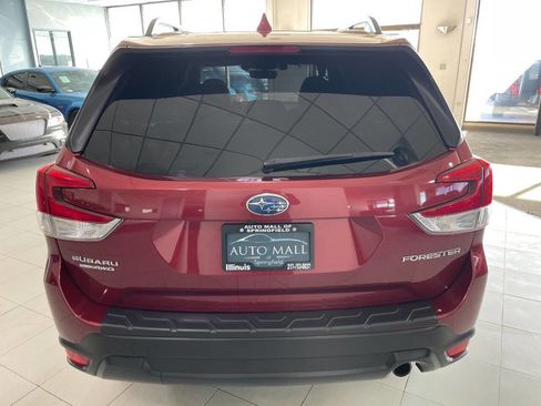 Used 2021 Subaru Forester Limited w/ Popular Package #3 image 6