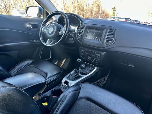 Used 2020 Jeep Compass Latitude w/ Popular Equipment Group AWD/4WD image 20