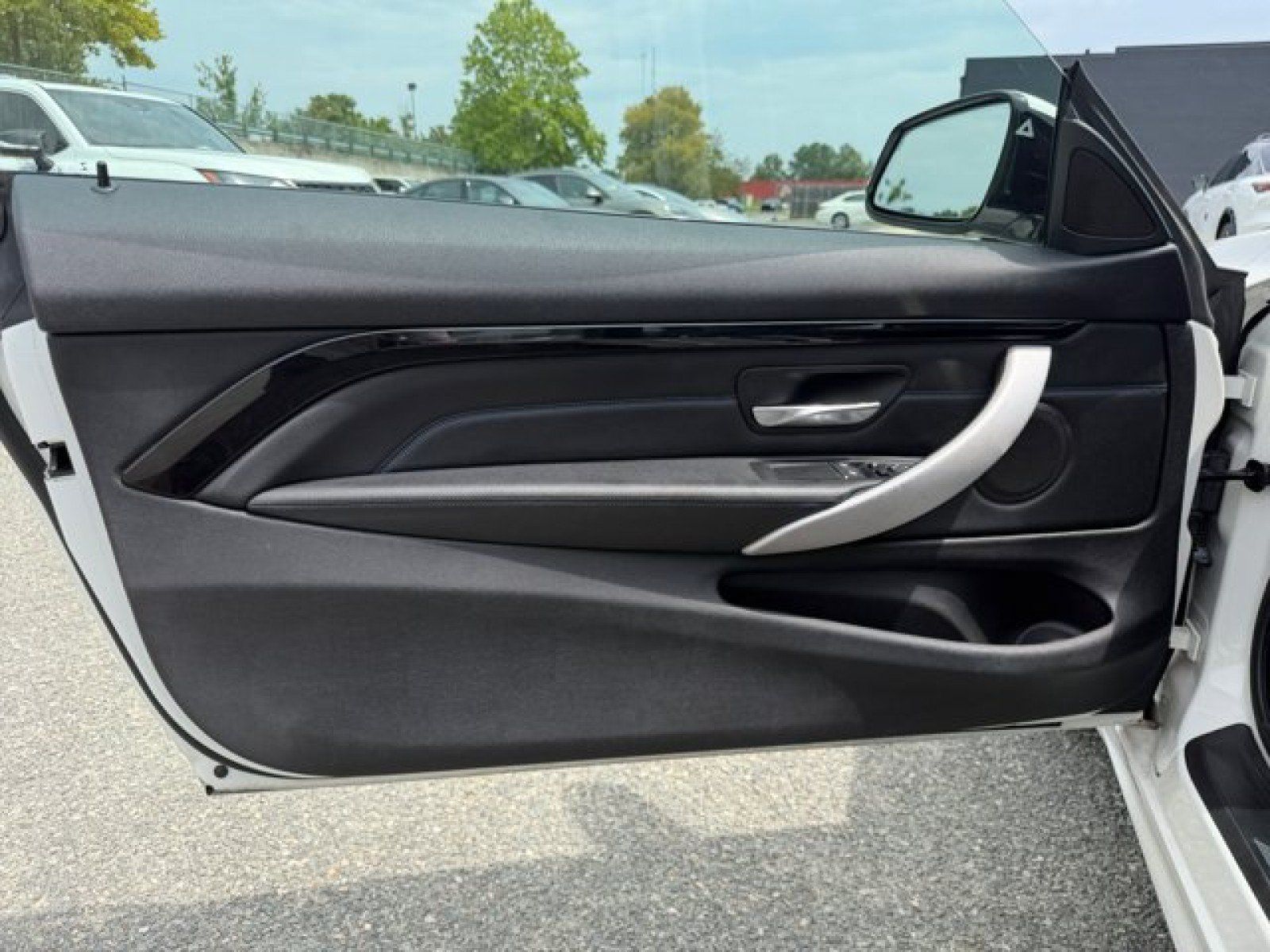 Used 2020 BMW 430i xDrive Coupe w/ M Sport Package AWD/4WD image 20