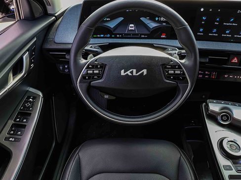 Certified 2024 Kia EV6 Wind w/ Wind Technology Package image 16