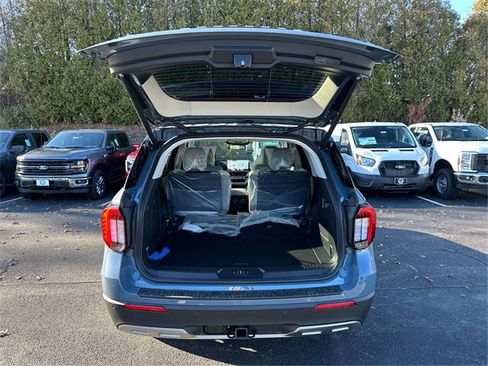 New 2026 Ford Explorer Active image 11