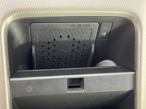 Used 2024 Genesis GV60 RWD w/ Cargo Package image 37