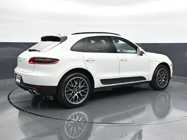 Used 2017 Porsche Macan S AWD/4WD image 2