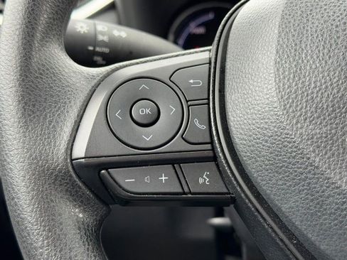 Certified 2025 Toyota RAV4 XLE image 19