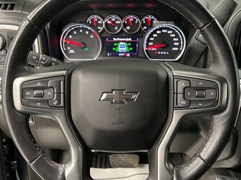 Used 2021 Chevrolet Silverado 1500 RST image 23