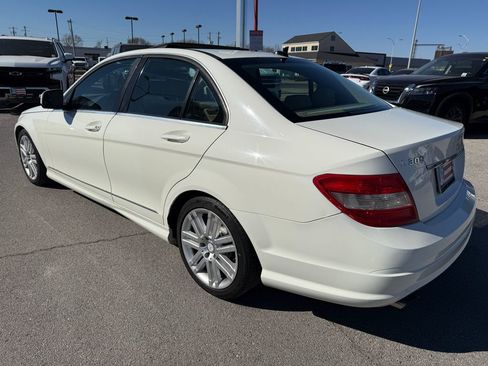 Used 2009 Mercedes-Benz C 300 Sedan image 5