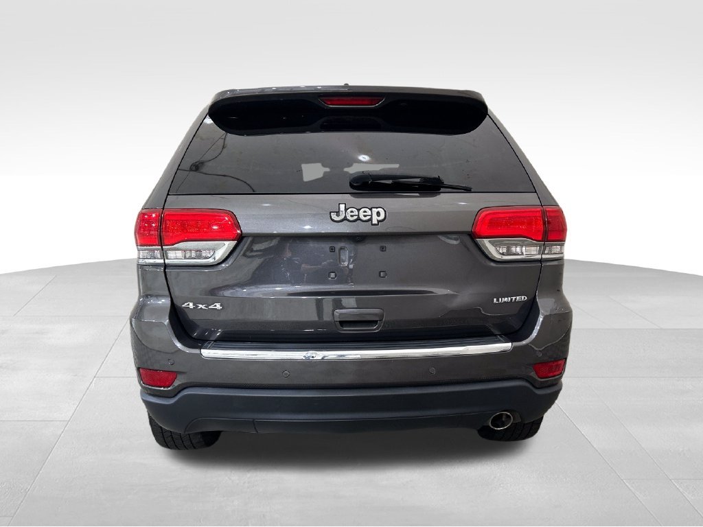 Used 2017 Jeep Grand Cherokee Limited AWD/4WD image 4