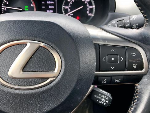 Certified 2023 Lexus GX 460 Premium w/ Premium Package AWD/4WD image 25