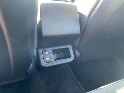 Used 2025 Kia K4 LXS image 24