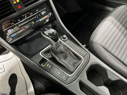 Used 2025 Volkswagen Jetta S FWD image 17