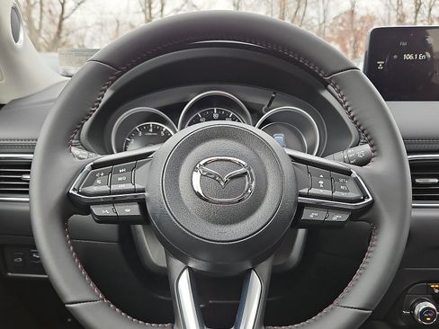 New 2025 MAZDA CX-5 Carbon Edition image 17