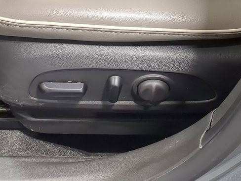 Used 2024 Buick Envista Avenir FWD image 17