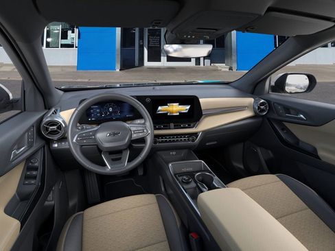 New 2026 Chevrolet Equinox ACTIV w/ Convenience Package III AWD/4WD image 15