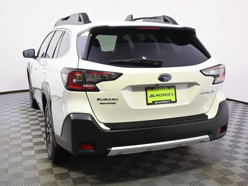 Certified 2025 Subaru Outback Limited image 4