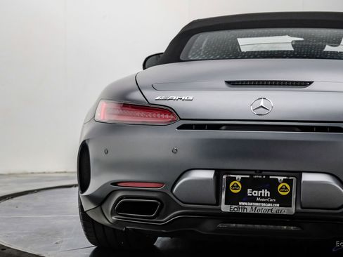 Used 2019 Mercedes-Benz AMG GT C image 18