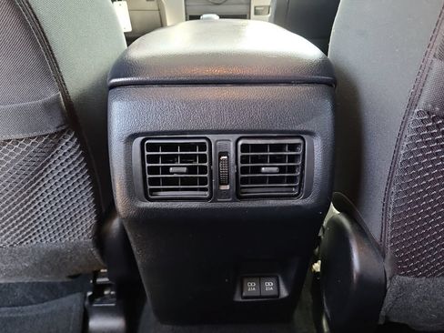 Used 2020 Toyota 4Runner SR5 AWD/4WD image 30