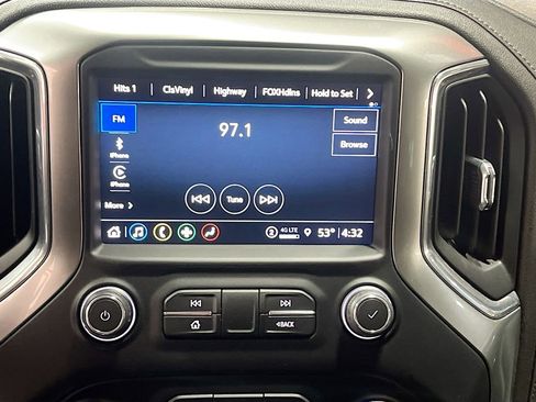 Used 2022 Chevrolet Silverado 1500 LT Trail Boss w/ Convenience Package II image 15