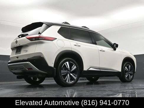 Used 2023 Nissan Rogue Platinum w/ Platinum Premium Package AWD/4WD image 31