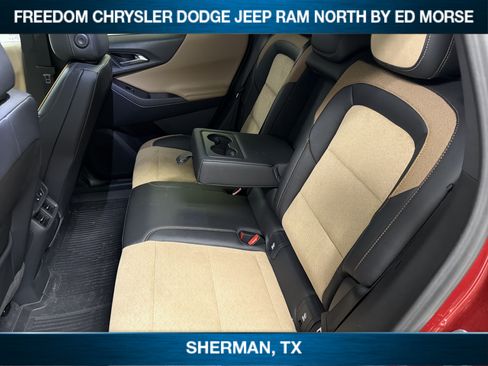 Used 2026 Chevrolet Equinox ACTIV w/ Convenience Package III FWD image 7