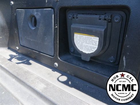 Used 2021 Toyota Tacoma TRD Sport image 30