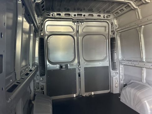New 2026 RAM ProMaster 2500 w/ Convenience Group image 27