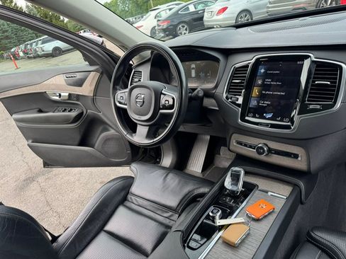 Used 2022 Volvo XC90 T8 Inscription w/ Advanced Package AWD/4WD image 20
