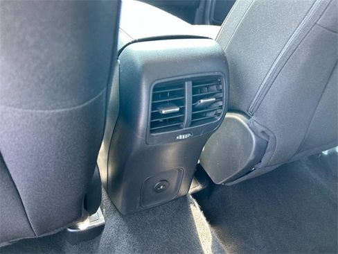 Used 2024 Ford Escape Active image 19
