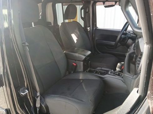 Used 2020 Jeep Gladiator Sport w/ Quick Order Package 24S image 33