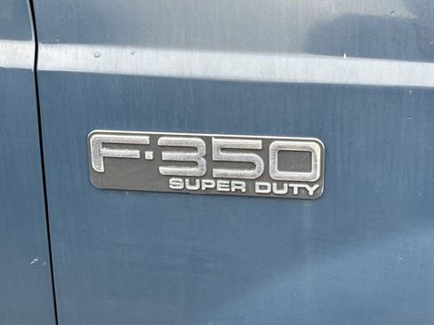 Used 2002 Ford F350 XL image 5