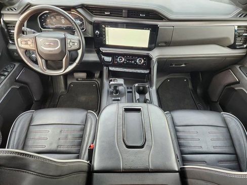 Used 2022 GMC Sierra 1500 AT4X image 28