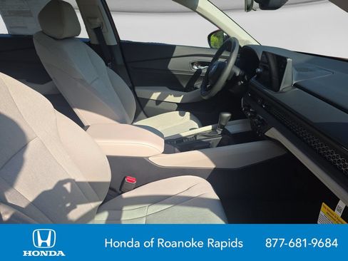 New 2026 Honda Accord SE image 17